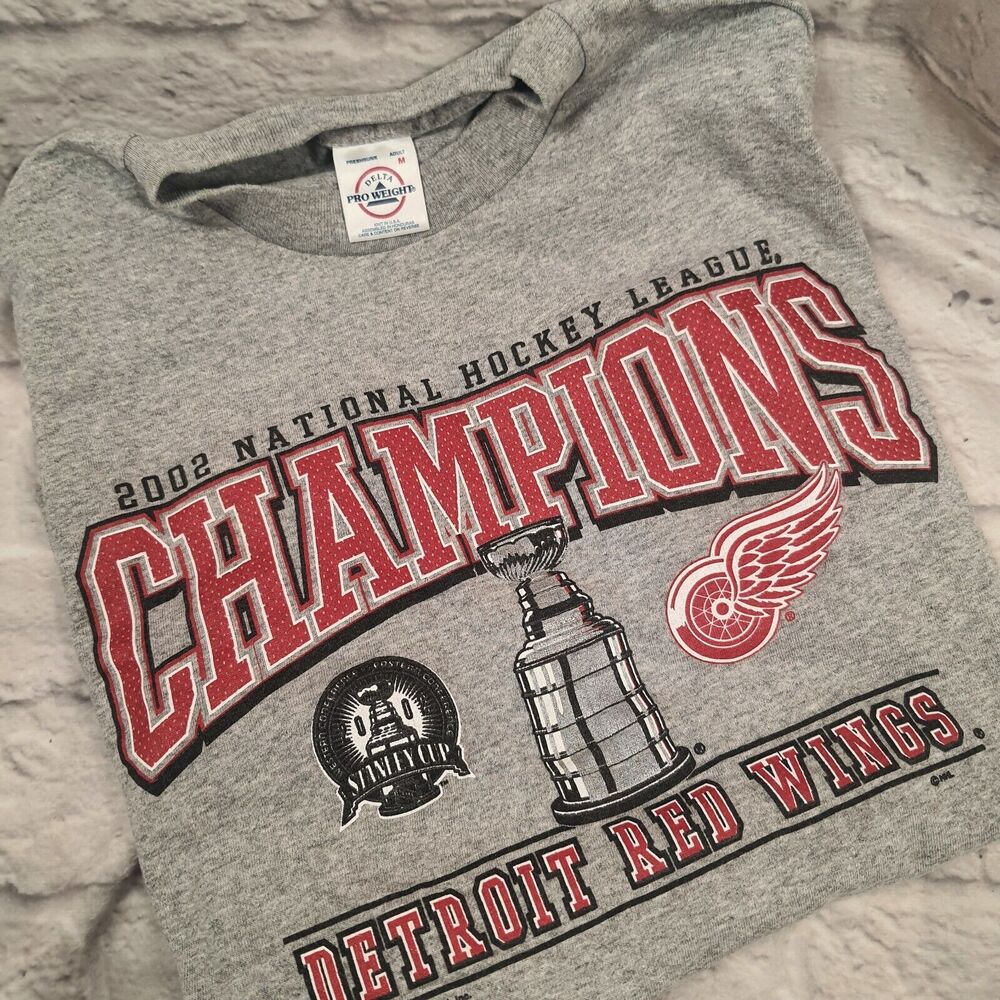 Vintage Detroit Red Wings 2002 Stanley Cup Champions Adult Medium T-Shirt Hockey
